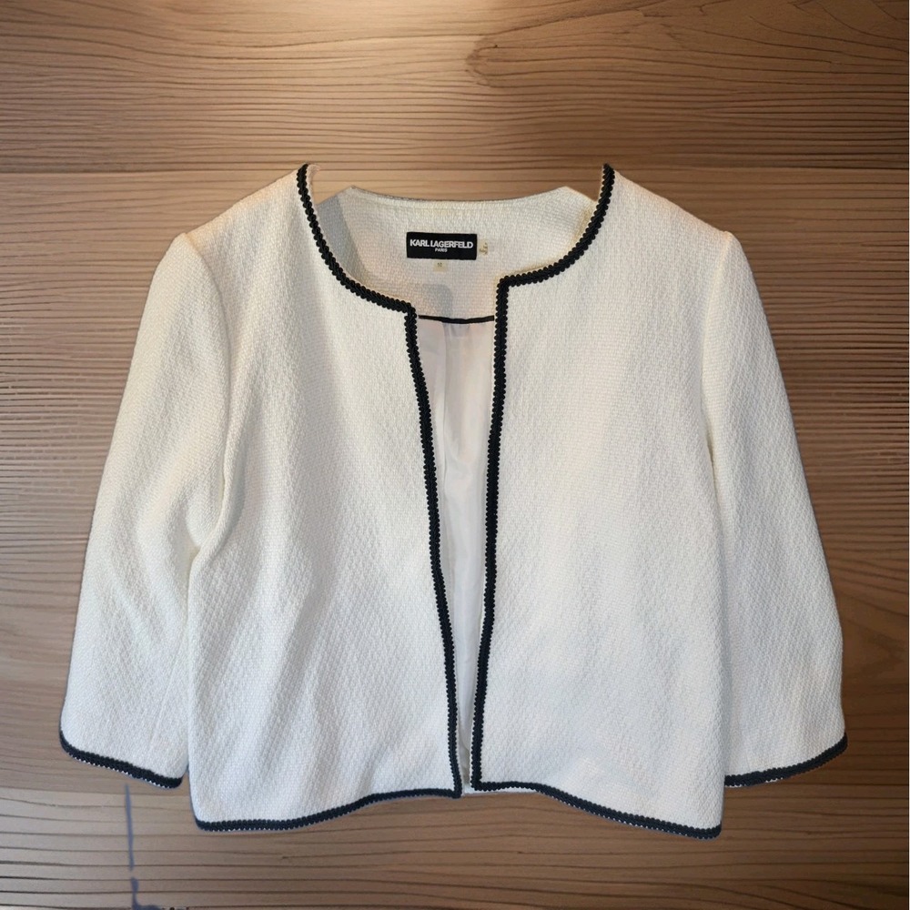 Karl Lagerfeld Paris White Boucle Contrast Trim Crop Jacket Sz 10 Quiet Luxury